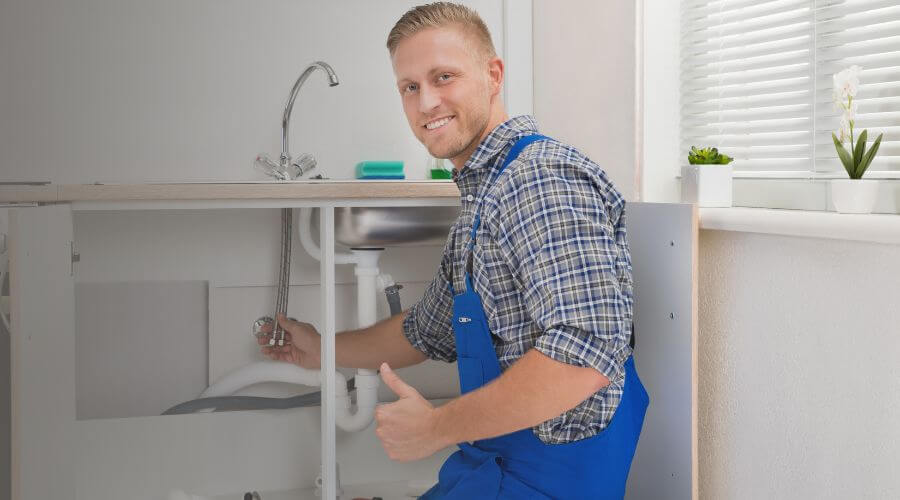 Local annual plumbing maintenance in Bishop Hill, IL
